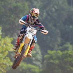 Motocross racing competition